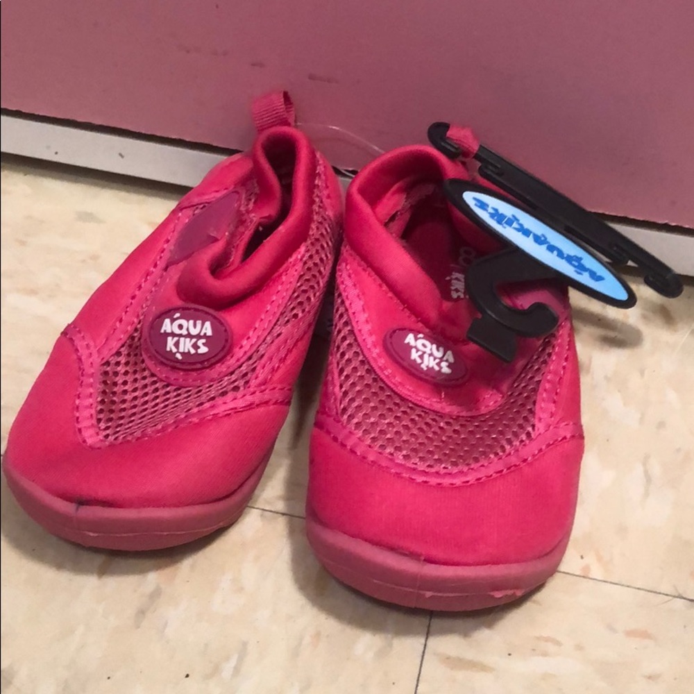 Hot Pink Water shoes